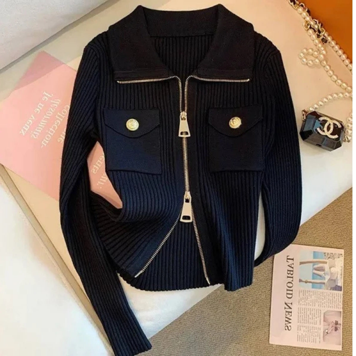 Women's Black Zipped Cardigan Long Sleeve Your Go-To Winter Essential