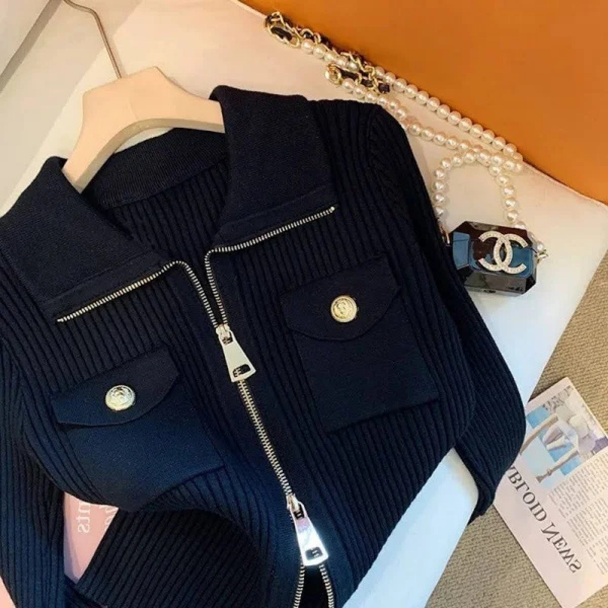 Women's Black Zipped Cardigan Long Sleeve Your Go-To Winter Essential
